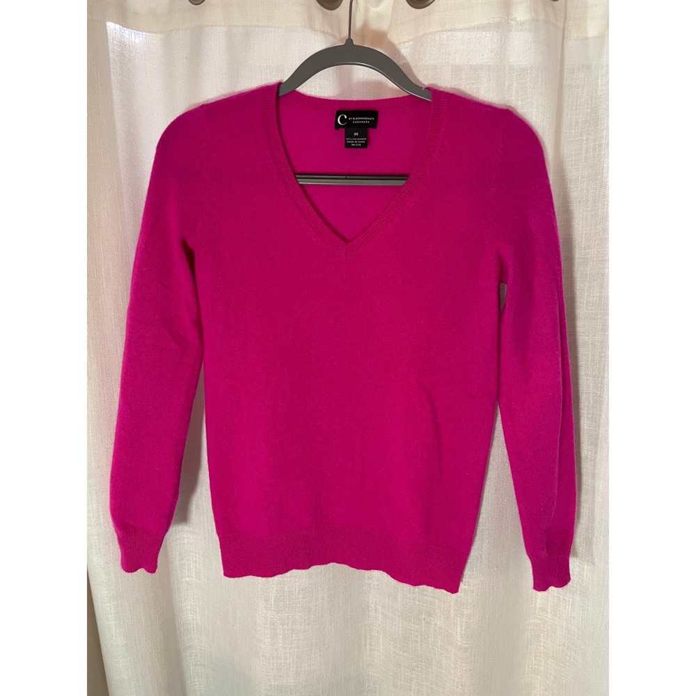 C by Bloomingdales Cashmere Sweater Women's Extra Small Pink V Neck‎ Sweater EUC